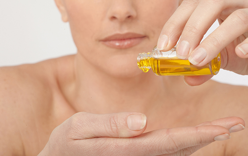 Femme huiles essentielles